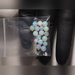 20 carats of natural opal gemstone beads